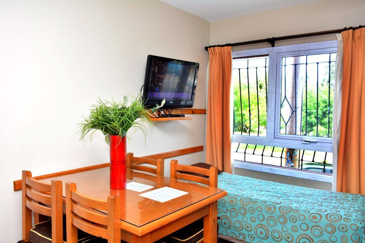 Patagonia Suites Trelew Eksteriør billede